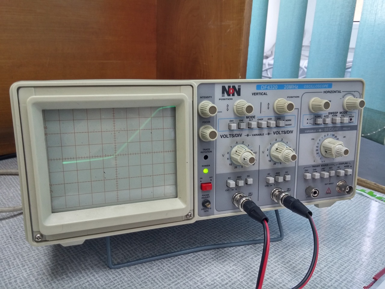 oscilloscope oscilloscope