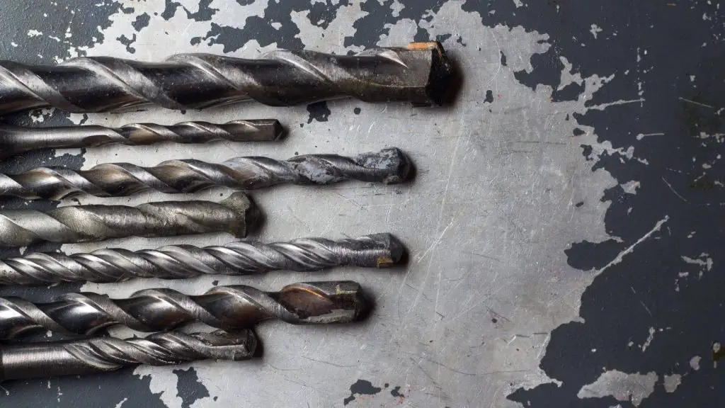 How to Remove a Broken Drill Bit From Metal